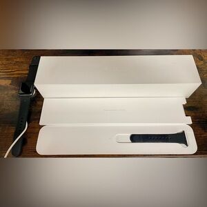 Refurbished Apple Watch series 2 38mm Smartwatch with box and charger